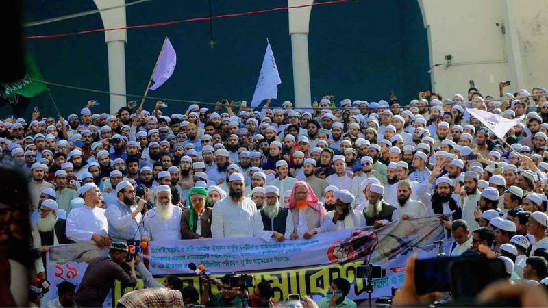 ইসকনের নামে আওয়ামী লীগ নতুন করে আসার চেষ্টা করছে: হেফাজত